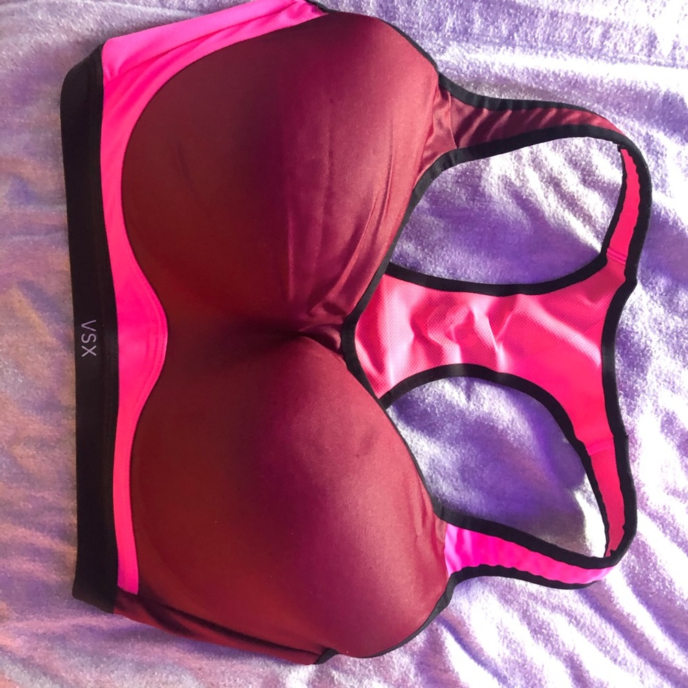 NWOT - VSX Victoria secret sports bra